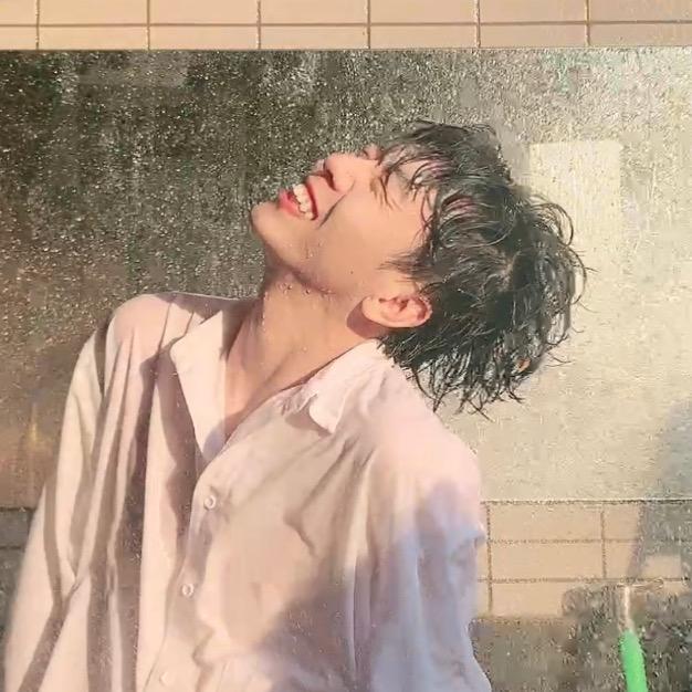 铭🚶🏻‍♂️