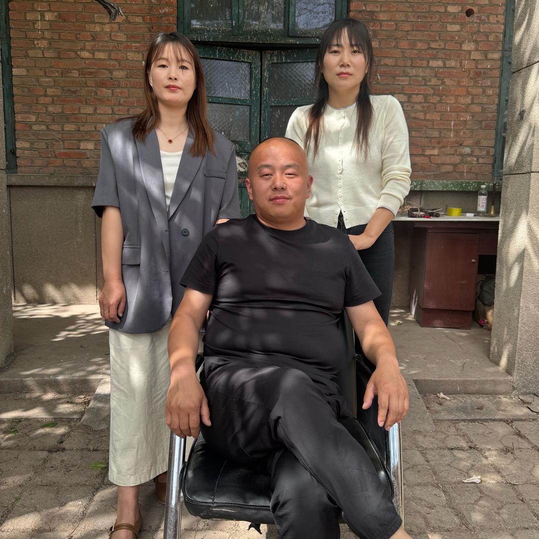 小马村杰出青年