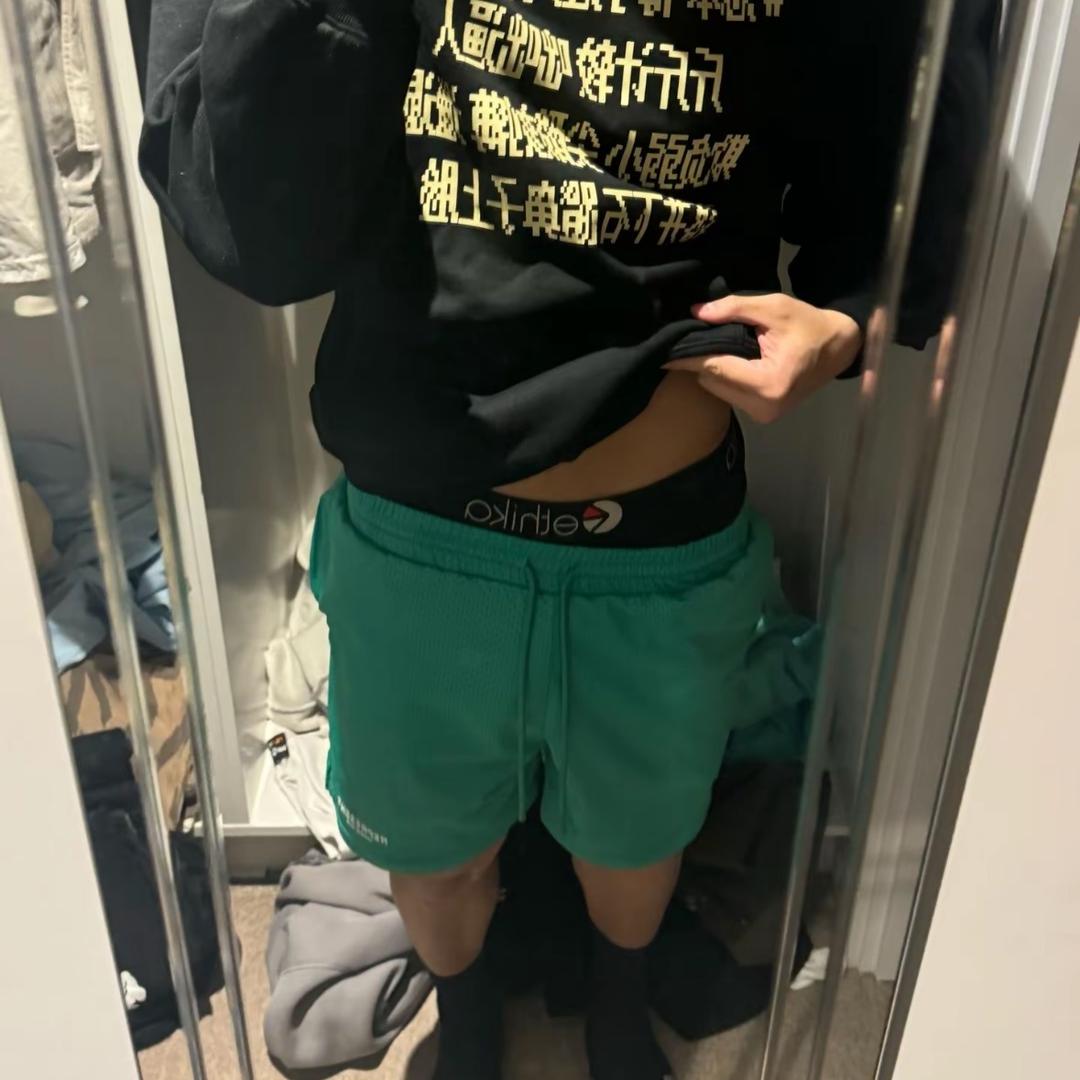 敢敢（穿搭版）