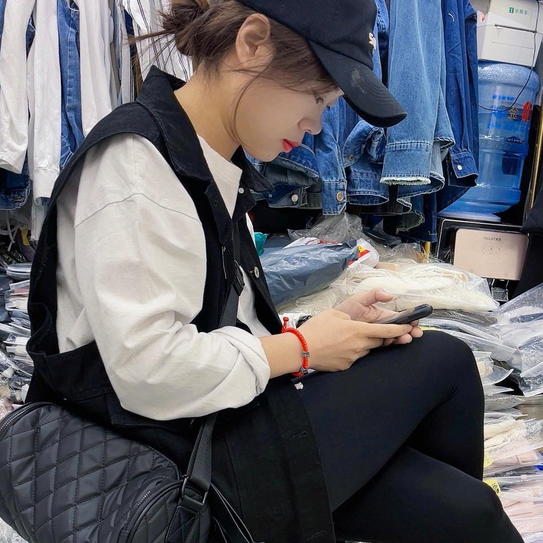 西安市大小姐服装店