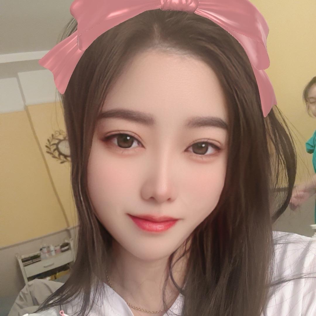 $小雅🎊同学