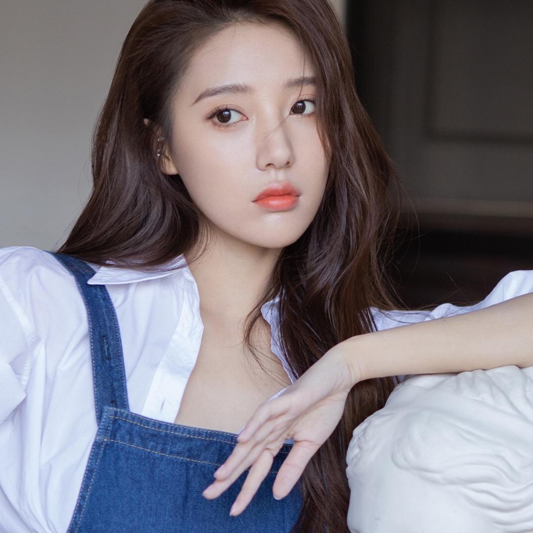 @娜娜