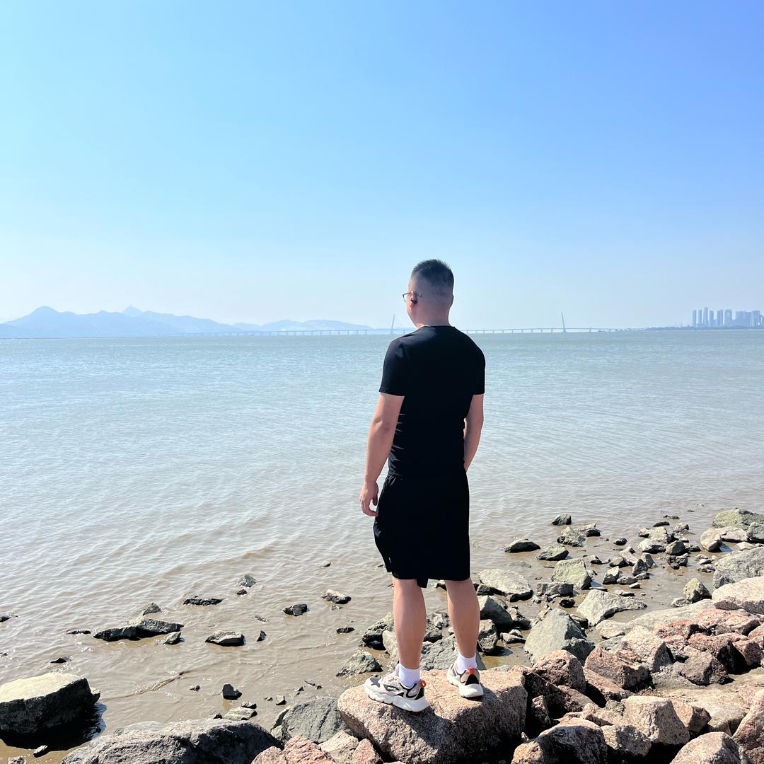 ⁹¹年的小李同学