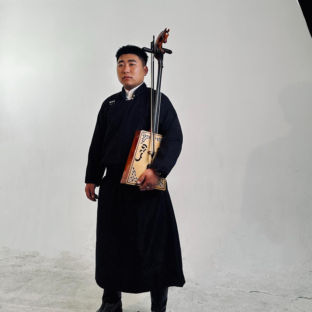 呼斯楞-阿艺马头琴工作室