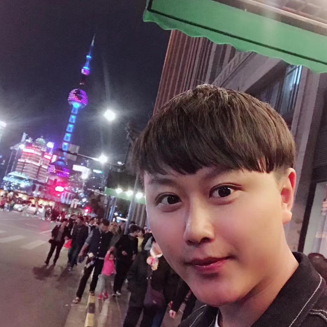 反潮加荣路店(四分店)官方号