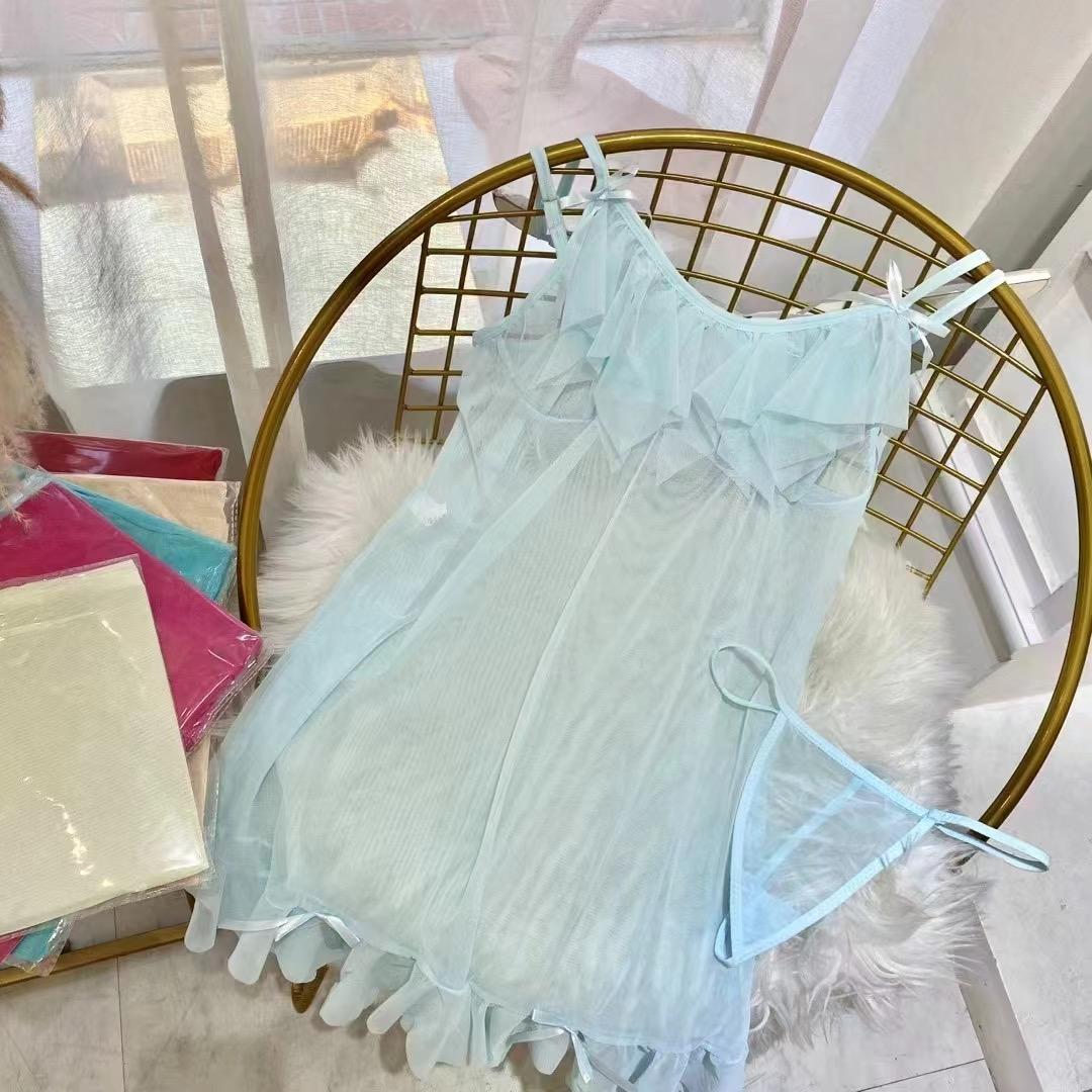 臻沁服装尾货库存总仓
