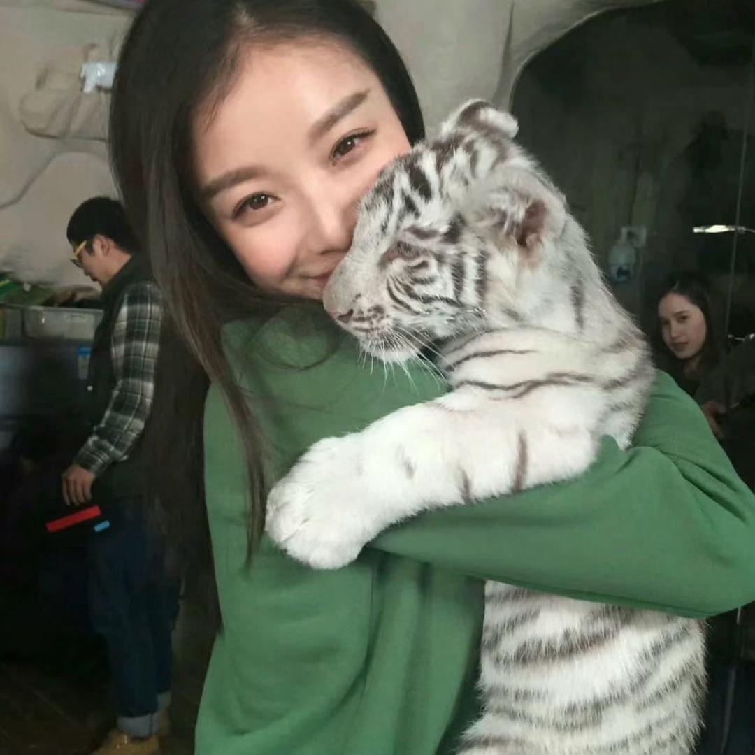 布兰基尼小甜甜