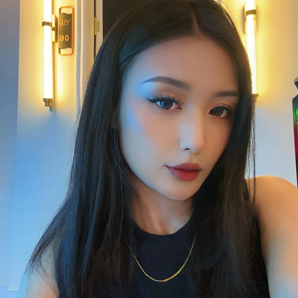 Bella babe