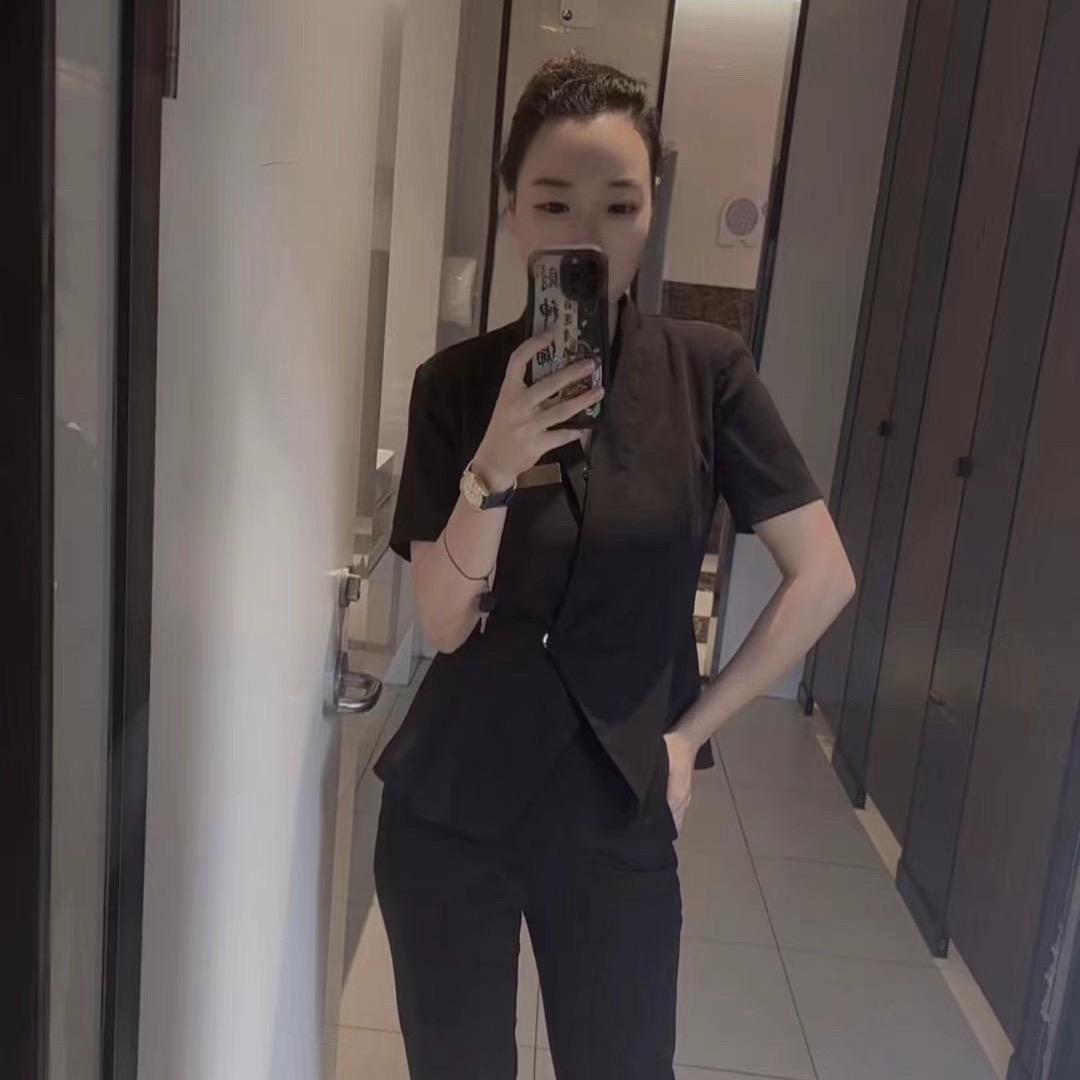 靳小妹｛拒聊｝