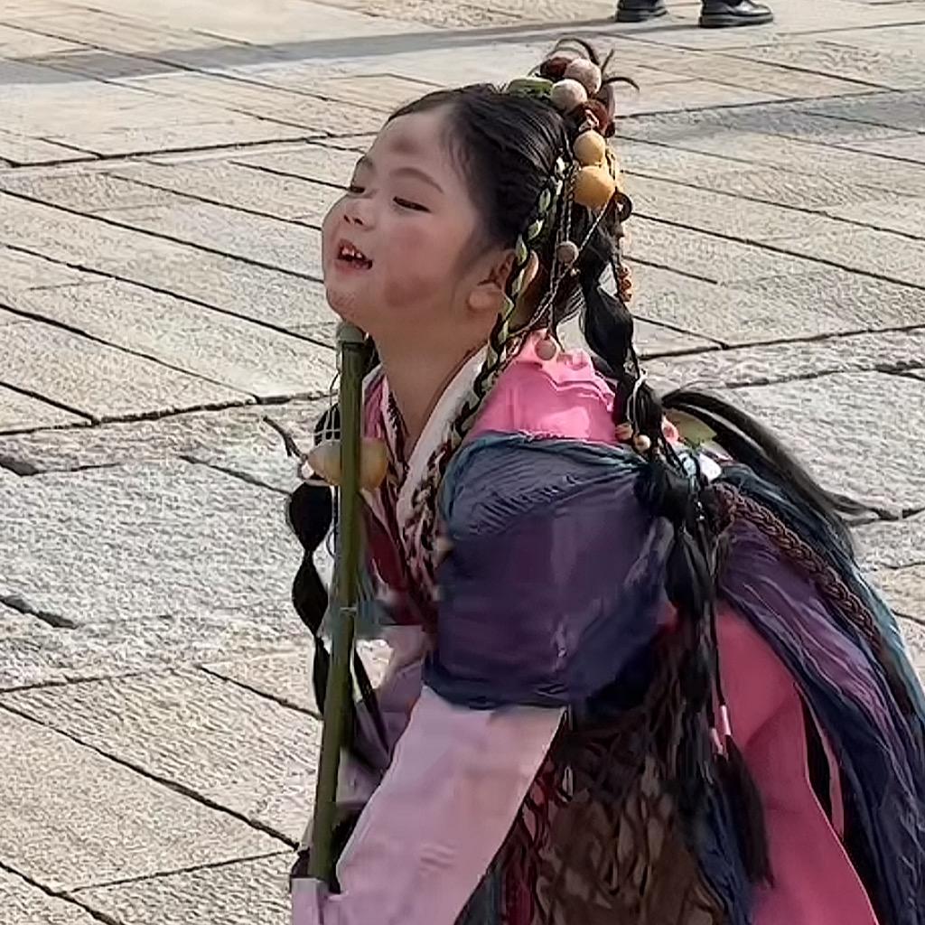 诺米团