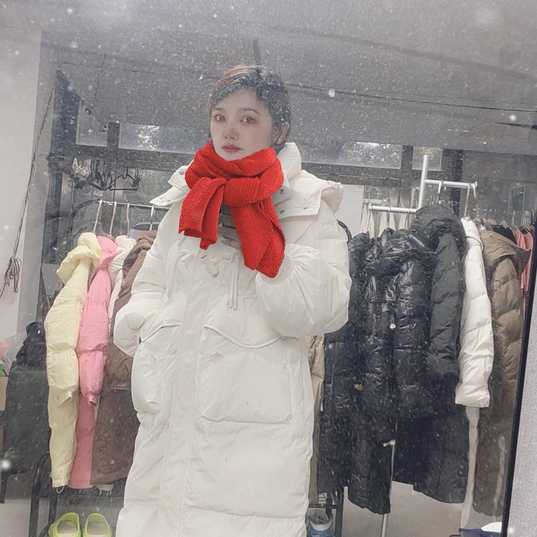 平湖羽绒服批发-杨杨