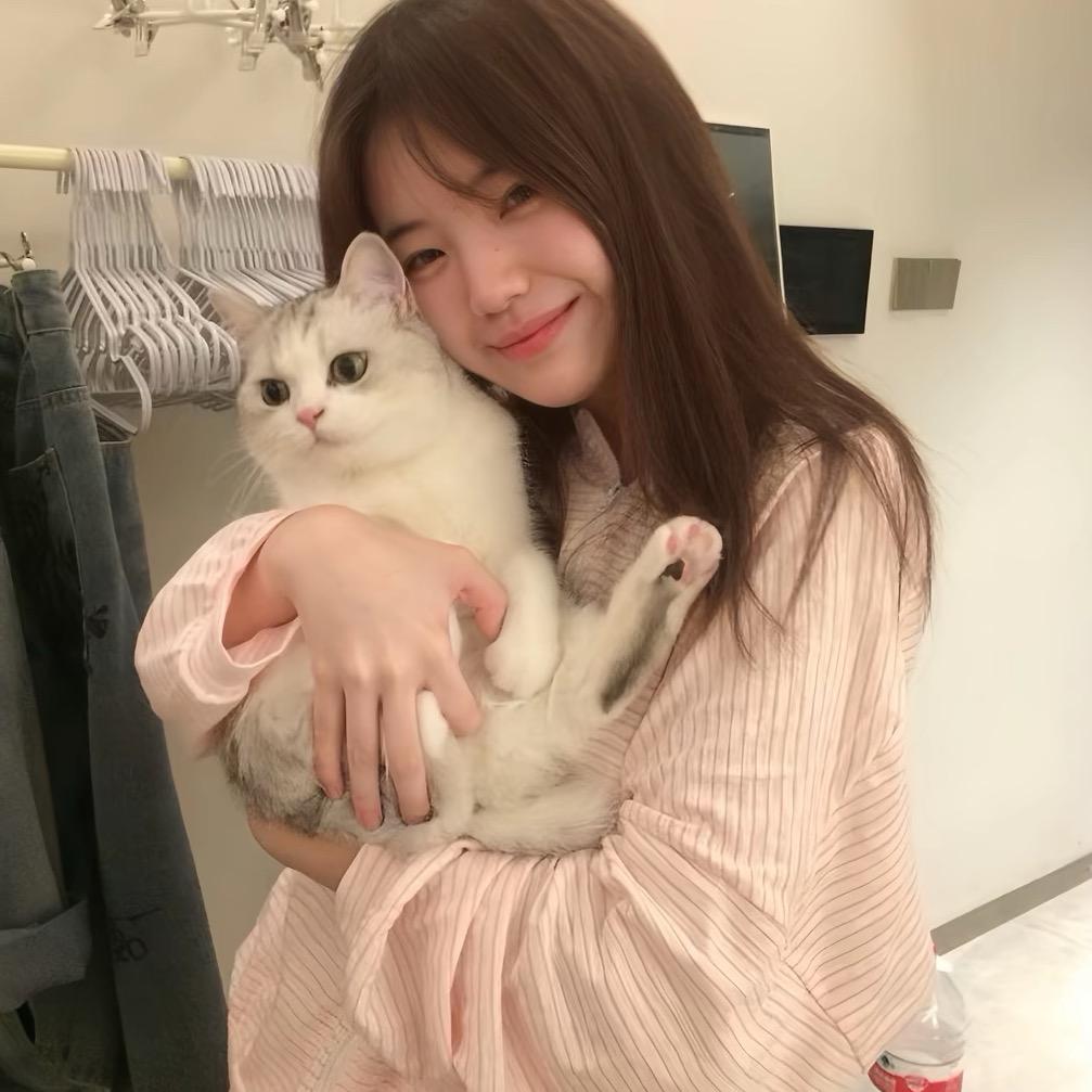 忆芳华君澜店68号