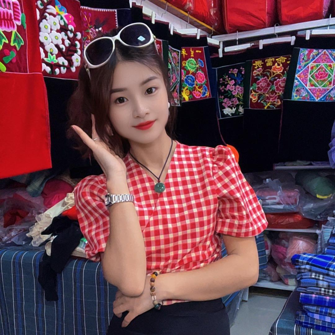 芯雪《乐元佩嘉家纺》