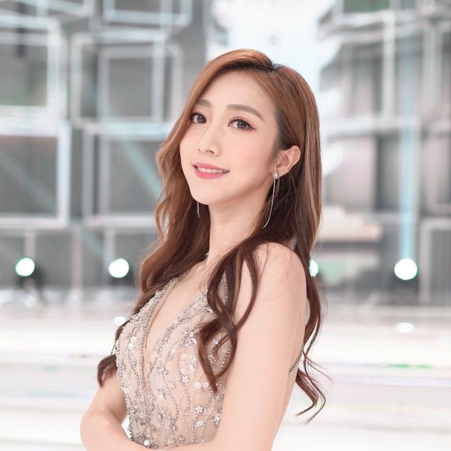何依婷 Regina Ho
