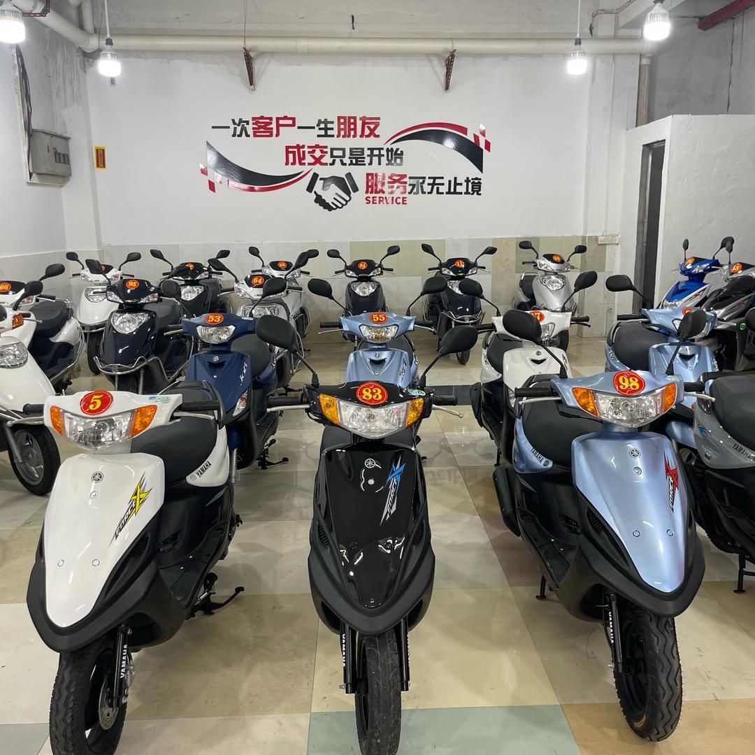 招财踏板摩托车行