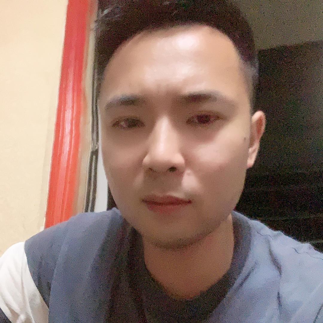 @周   磊