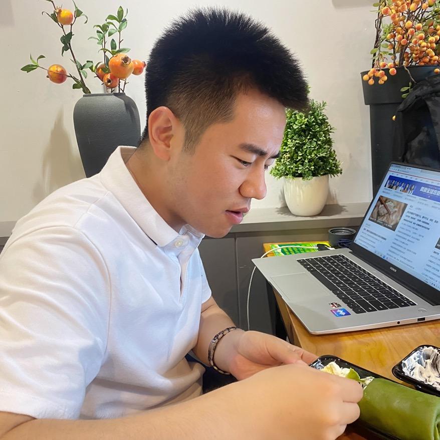 远山不挑食