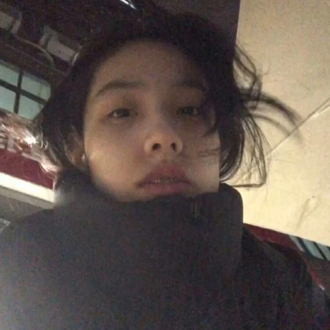 小欻欻.
