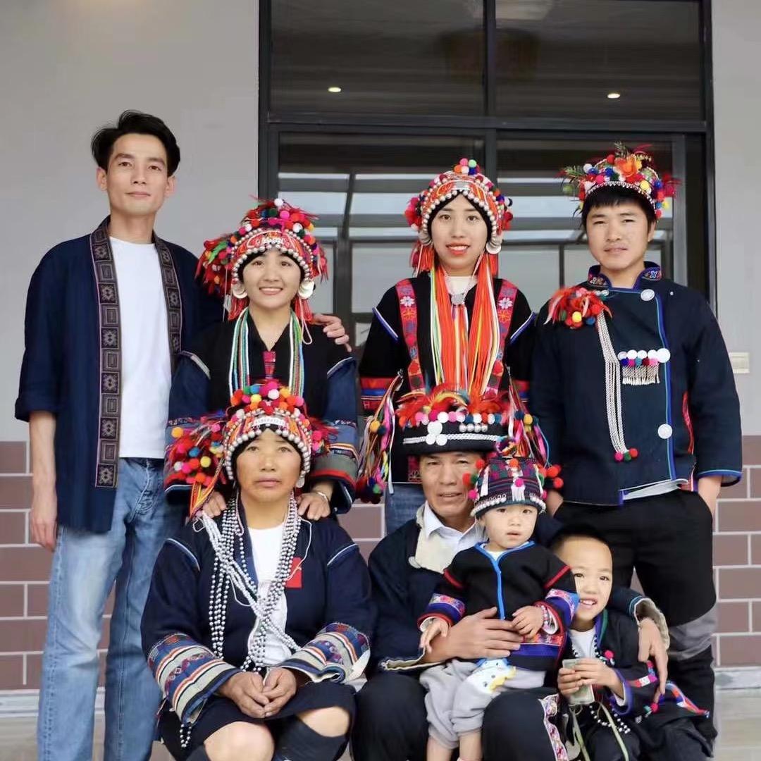老班章四十号茶叶旗舰店