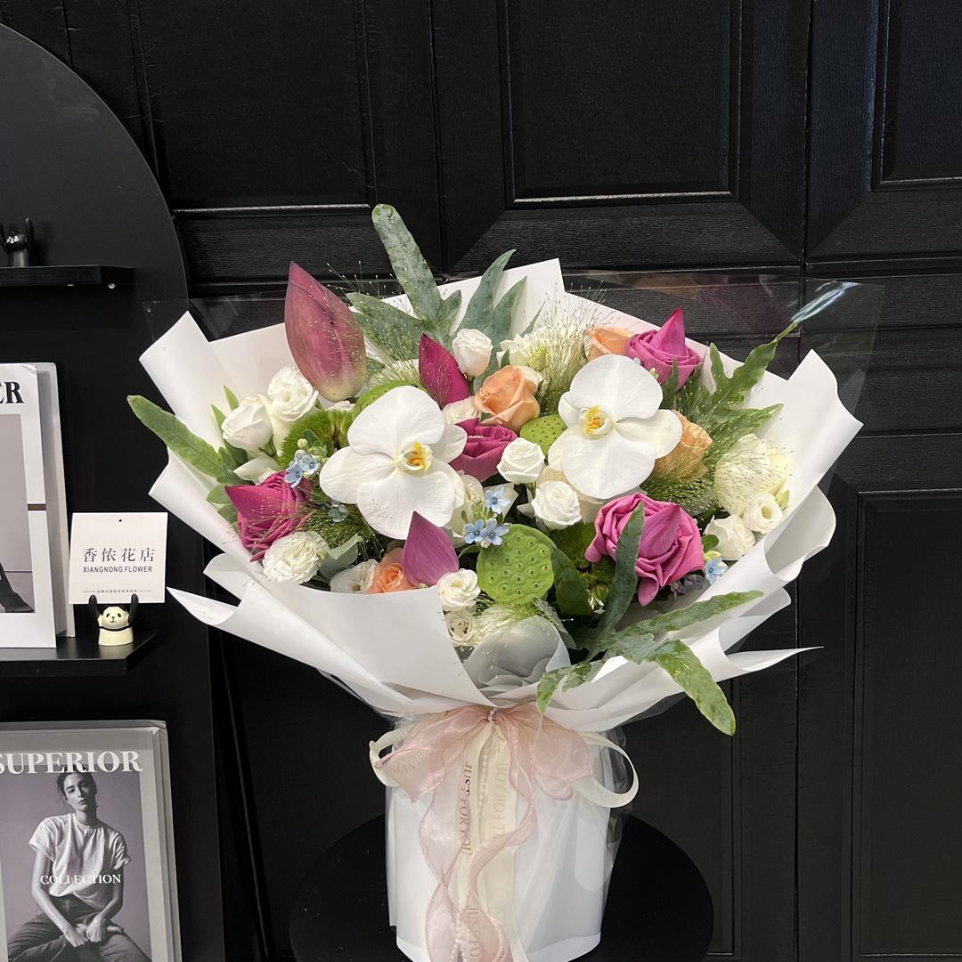 花艺工号柠柠柒