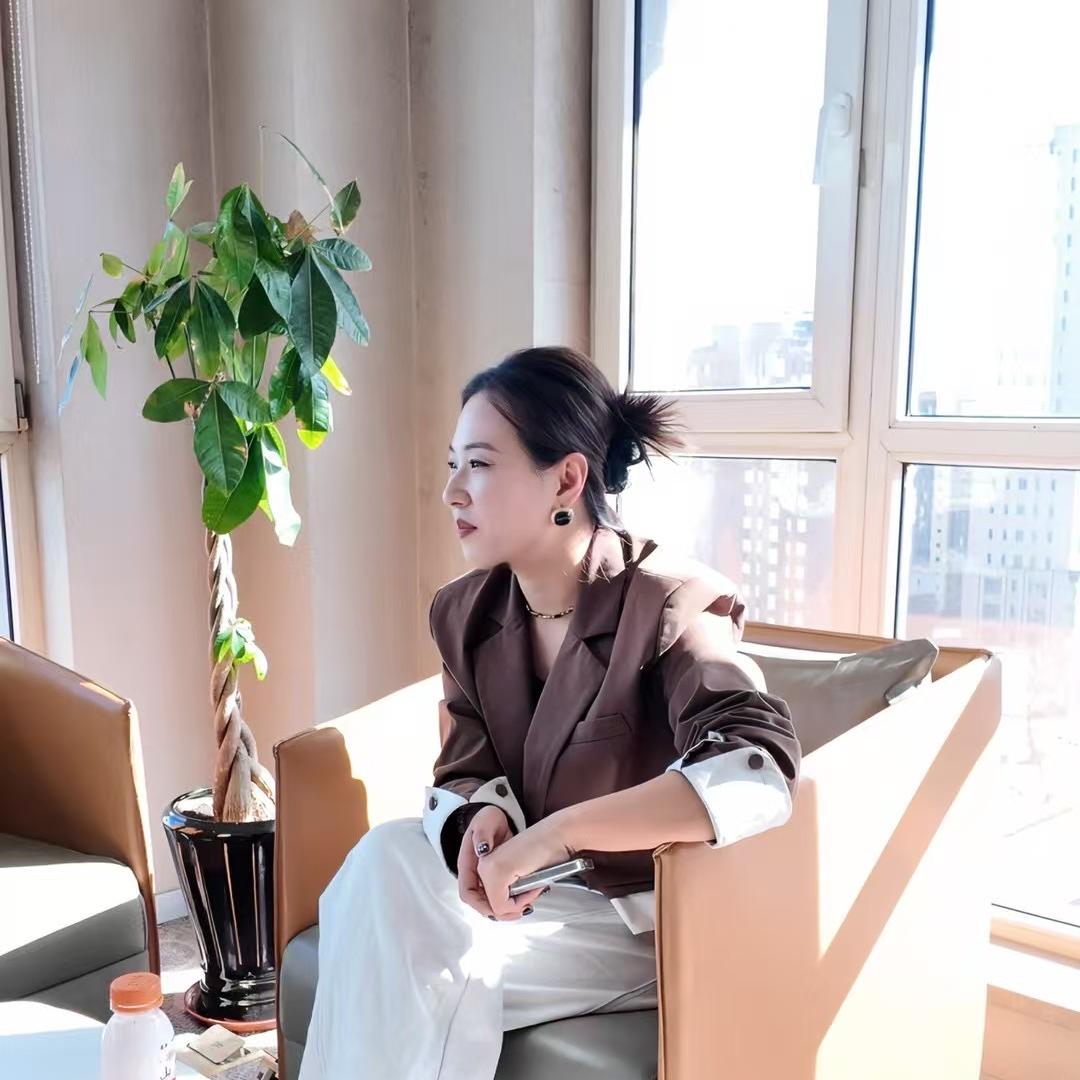 大梅梅外呼创业说