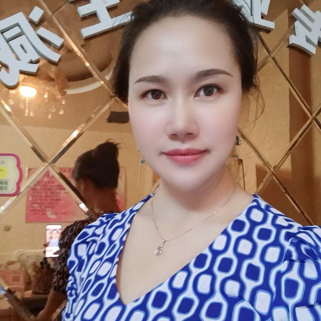 新邵做素颜肌的琪琪