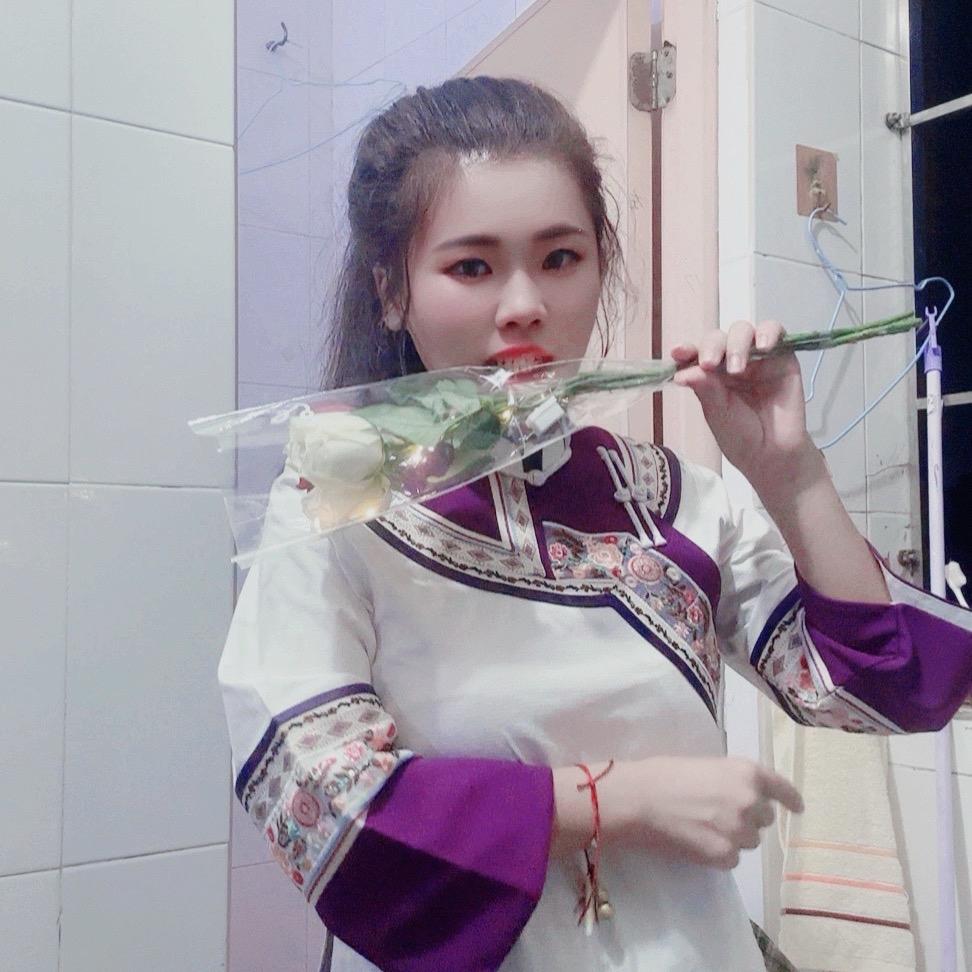 🕊꧔ꦿ᭄贵州小英💞单身꧔ꦿ᭄💞