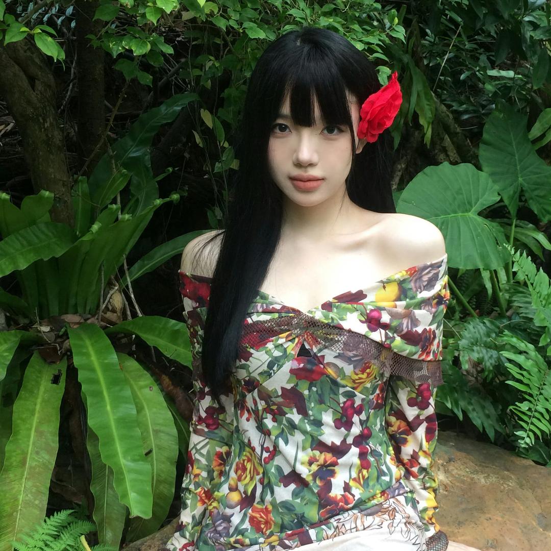 小颜颜~