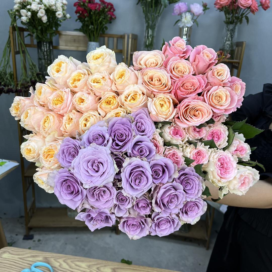 春屿卉鲜花