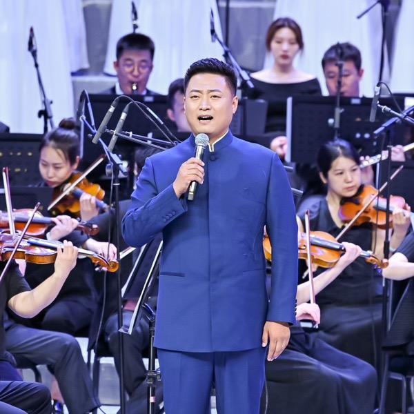 传龙的歌