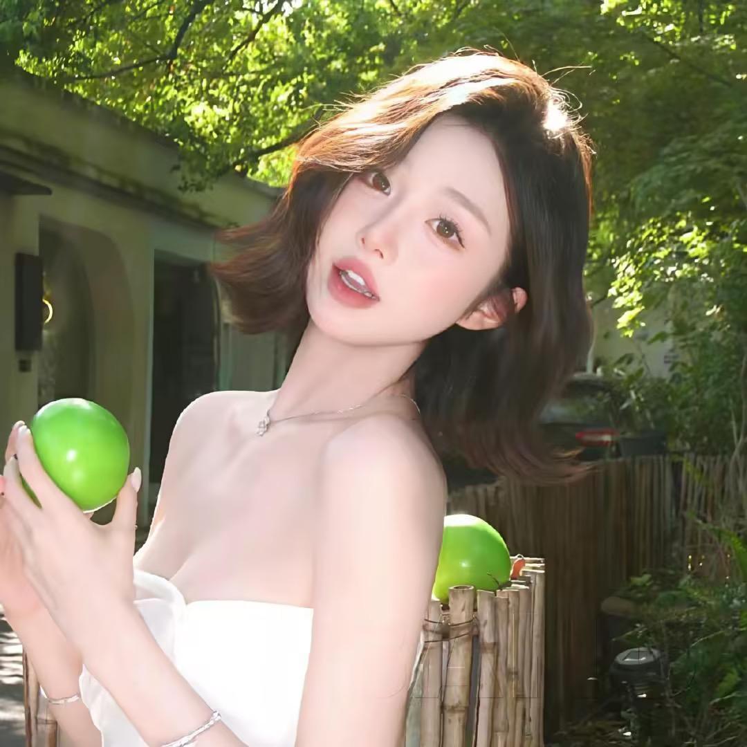小楼又东风