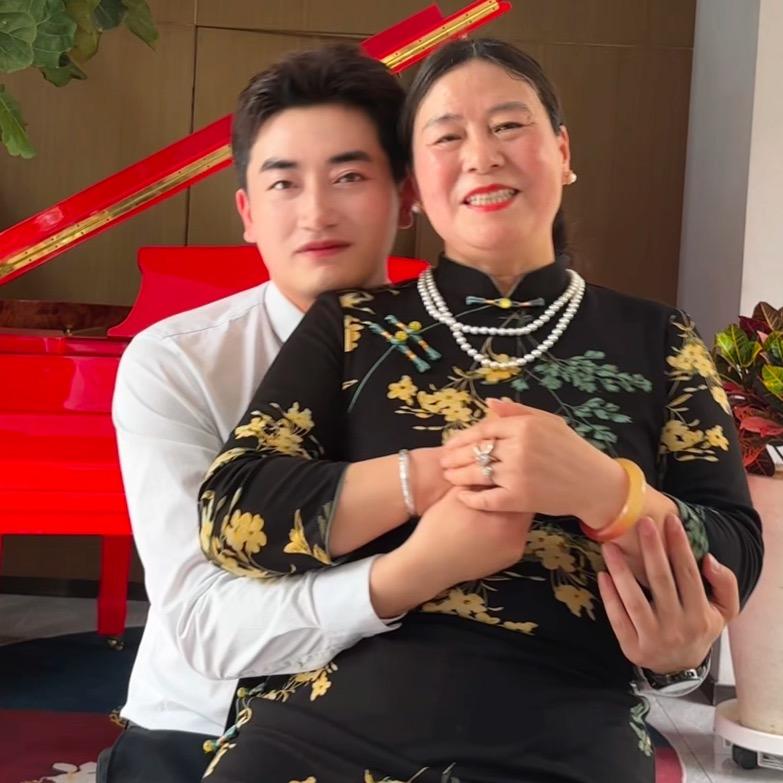 小李的陈姐