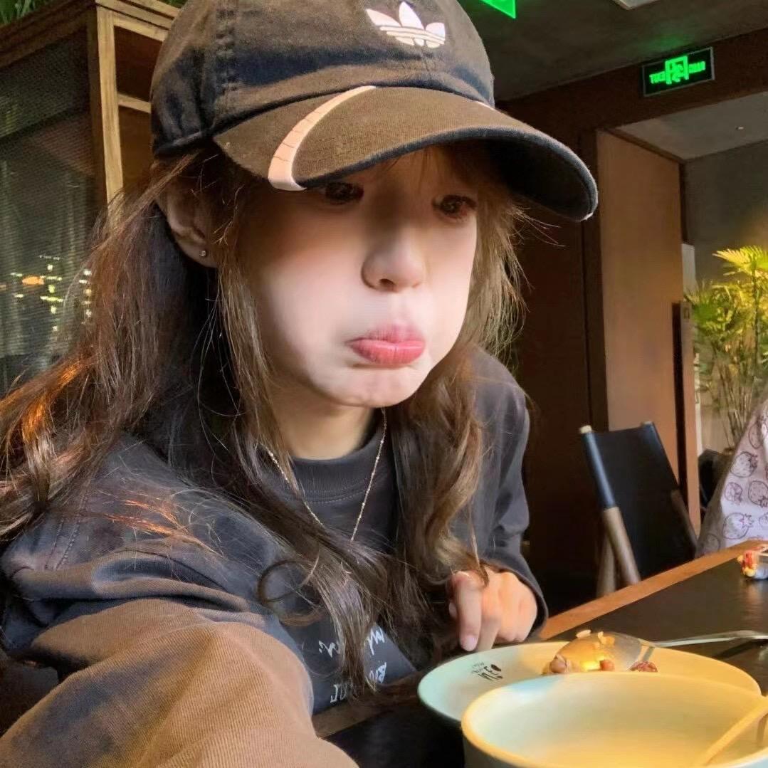 小小蕾