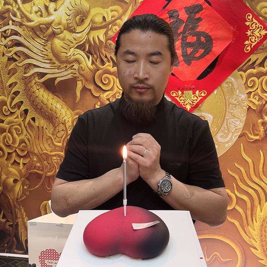 三金先生