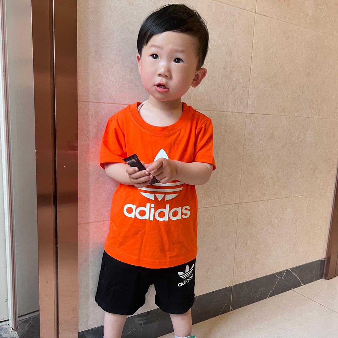 有小辫的米乐