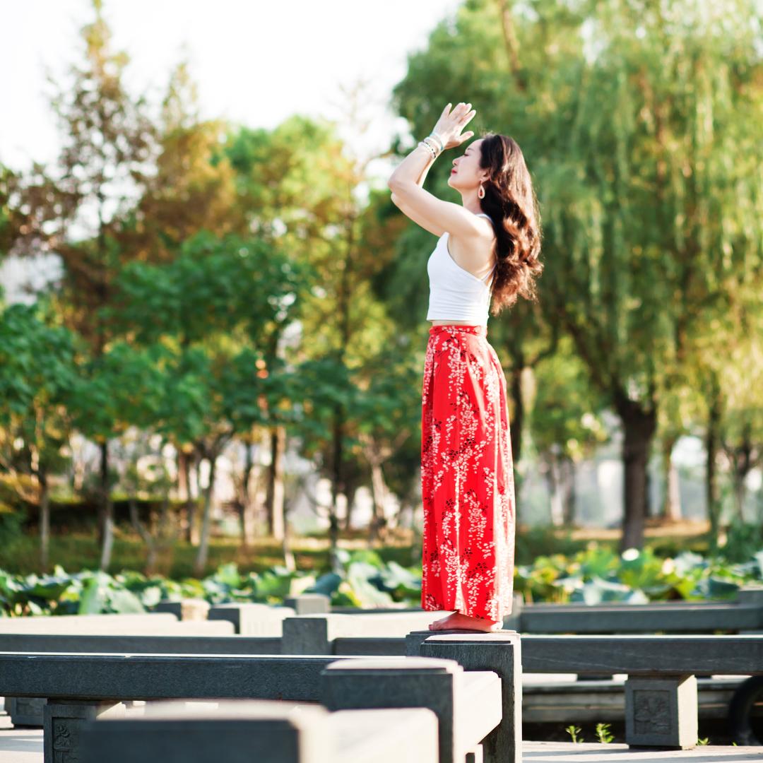 彩虹上跳舞💃