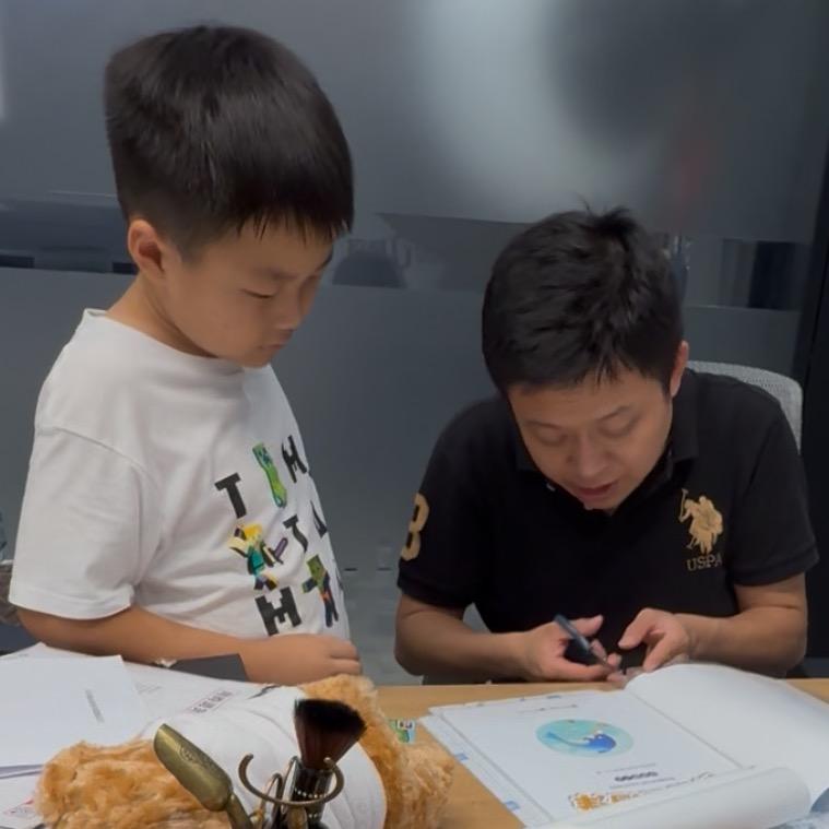 闲不住的王老师（毛纳村）