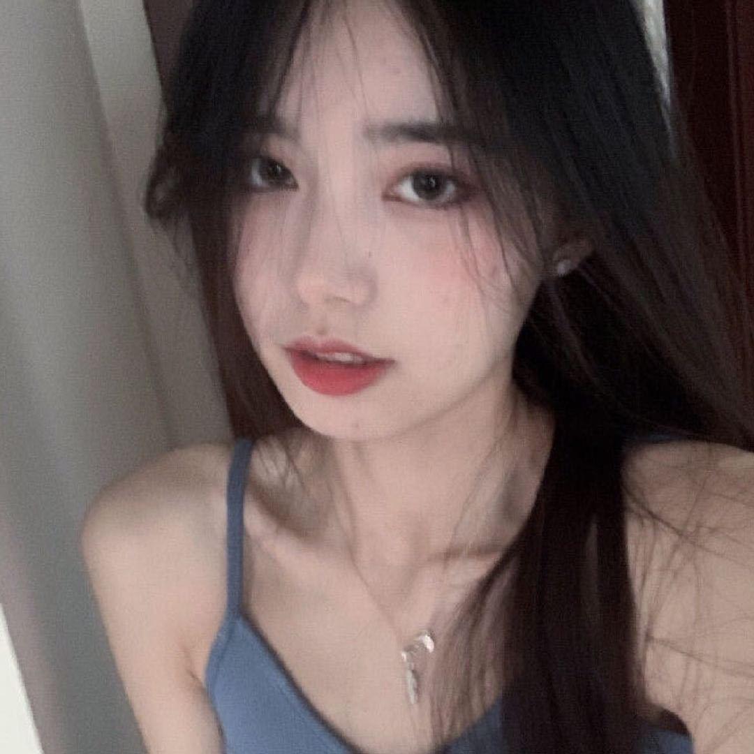 小谭.