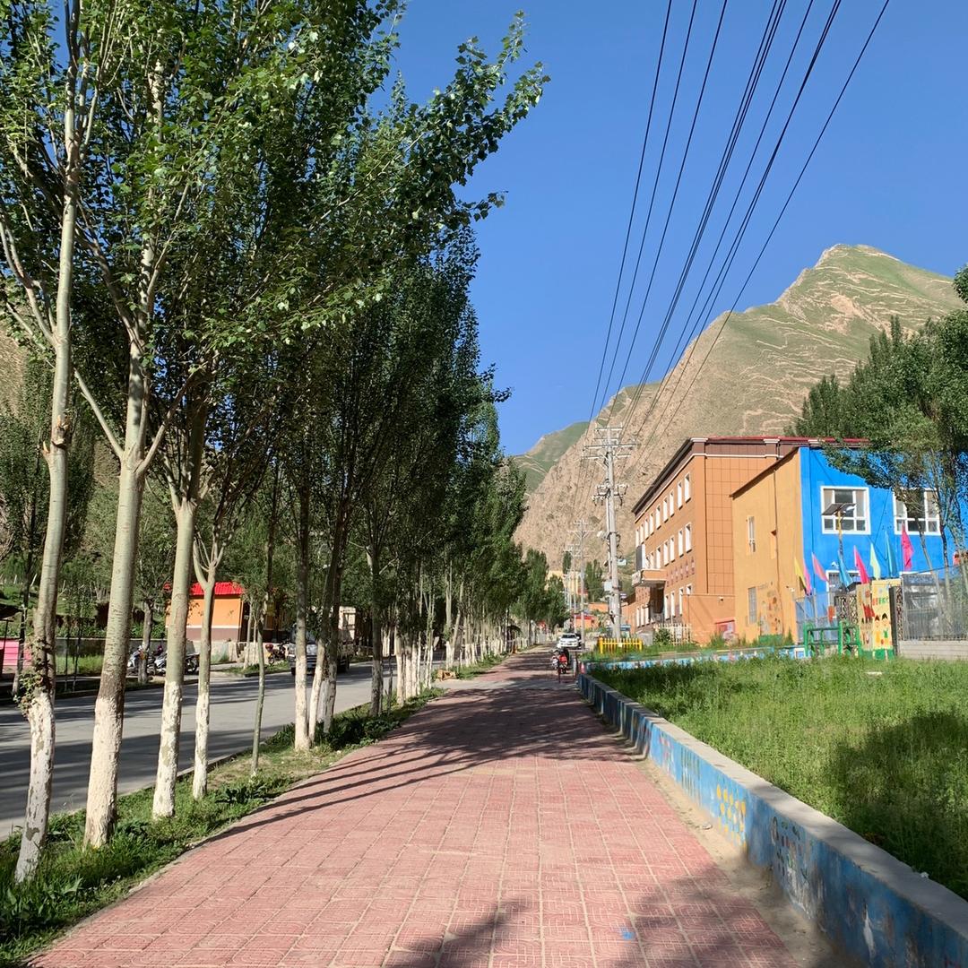 迪力带你赏新疆