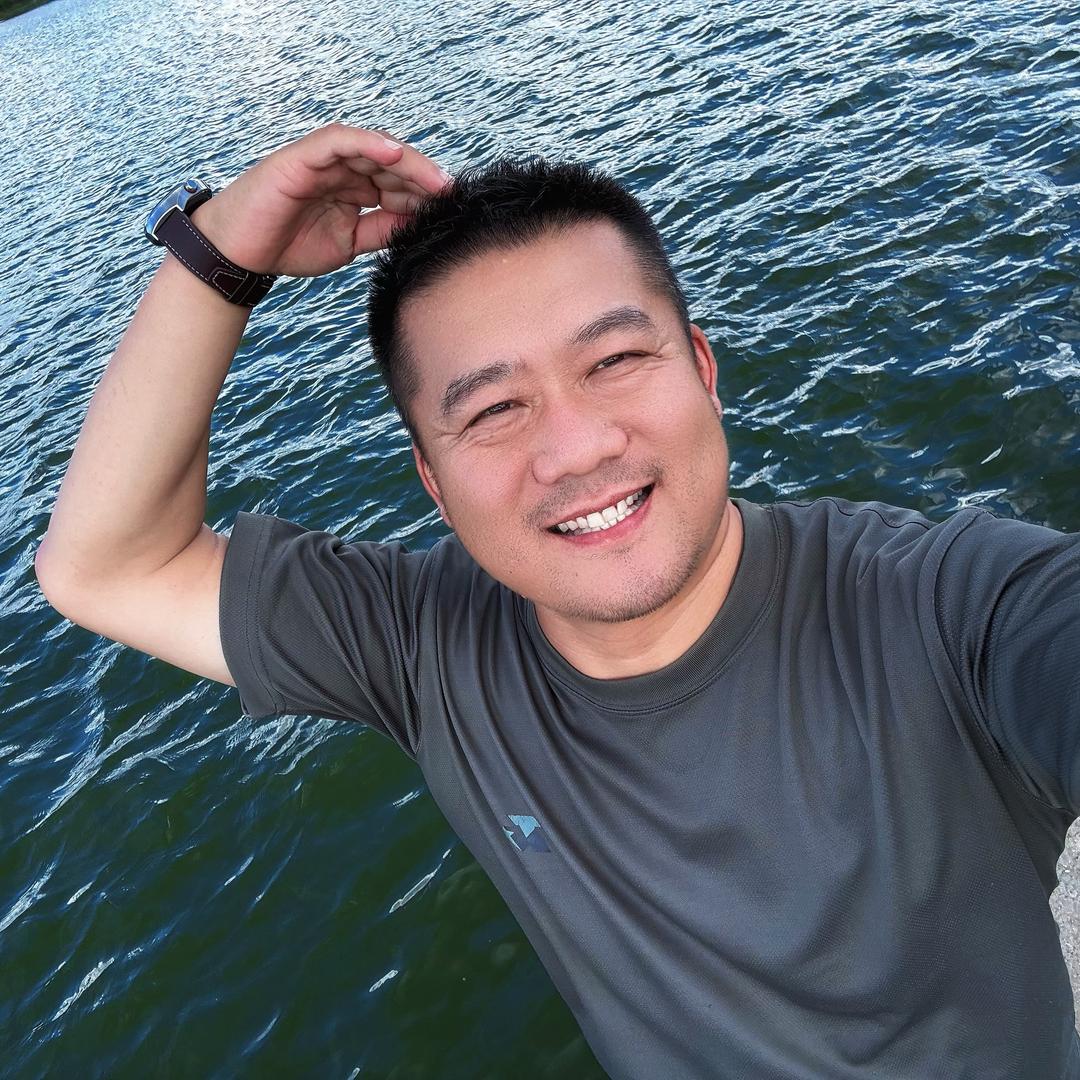 跑顺风车的辉叔