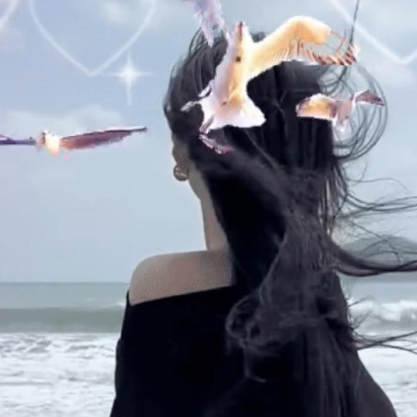擦肩而过