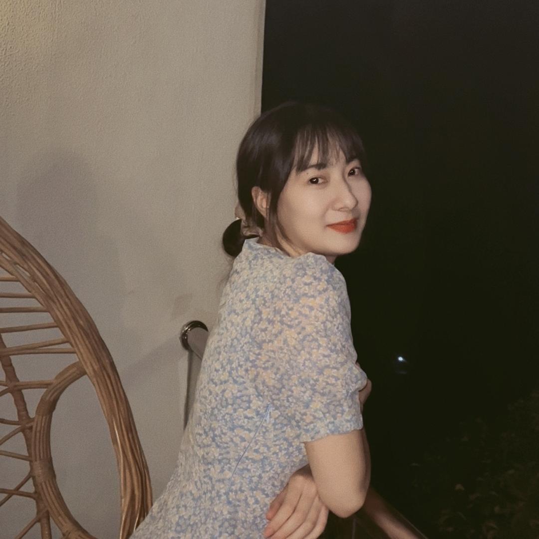 少儿口才老师静静