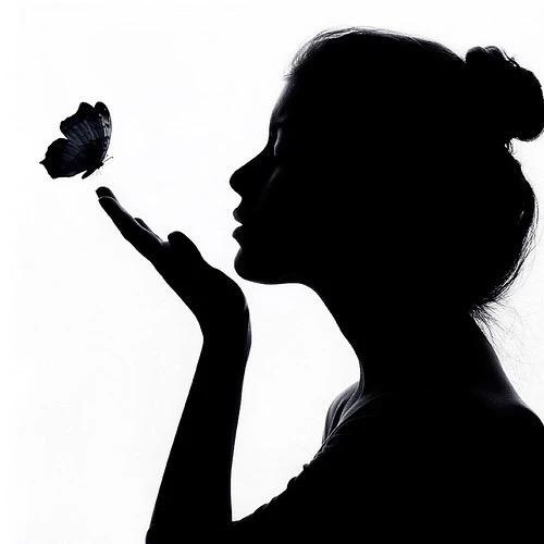 🦋1518755Z8768
