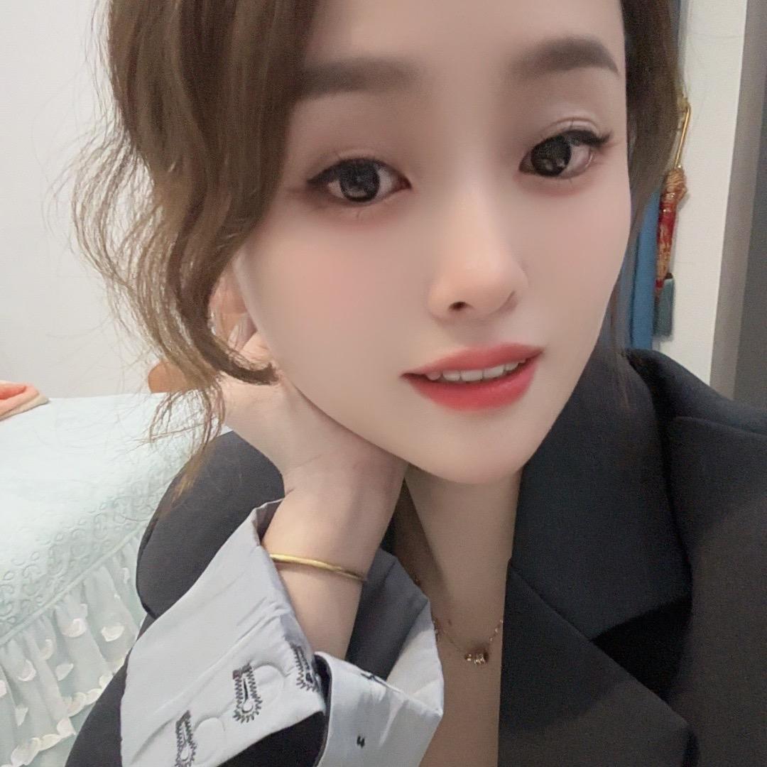 小诗诗💃