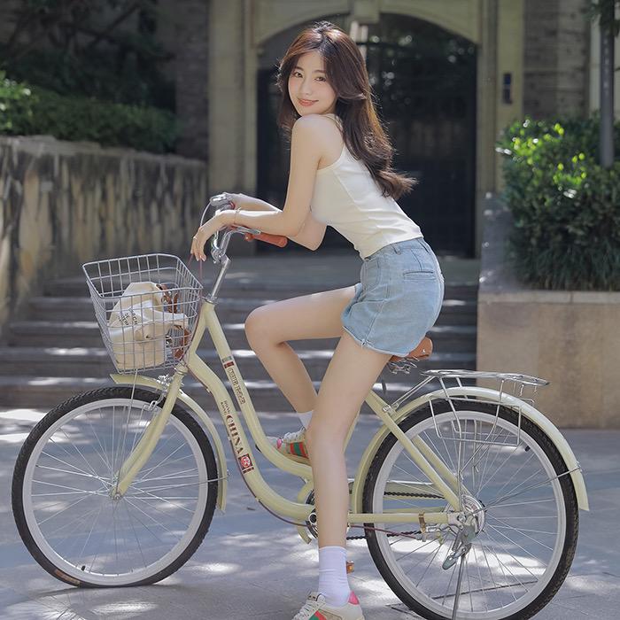 子任新能源代步车田田