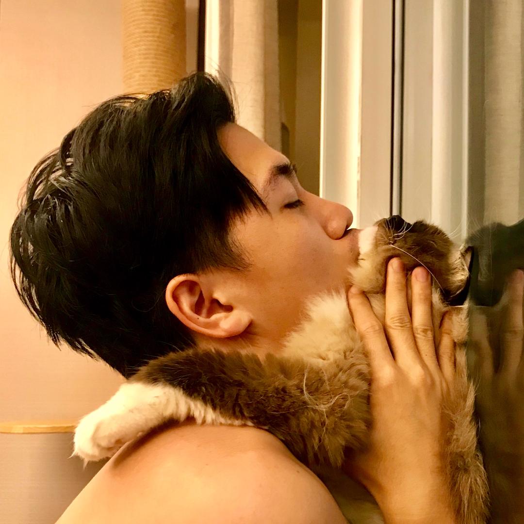 邓峰萌萌摔肿了@抖音