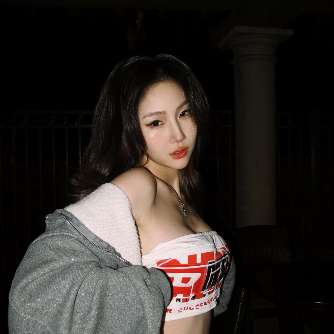 憨不憨娜