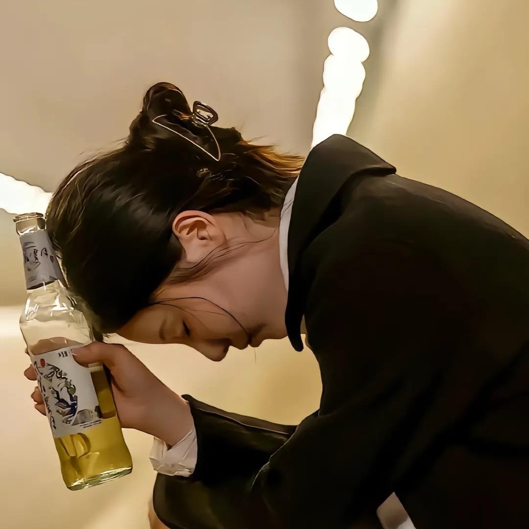 凤庆滇红厂家—小杨