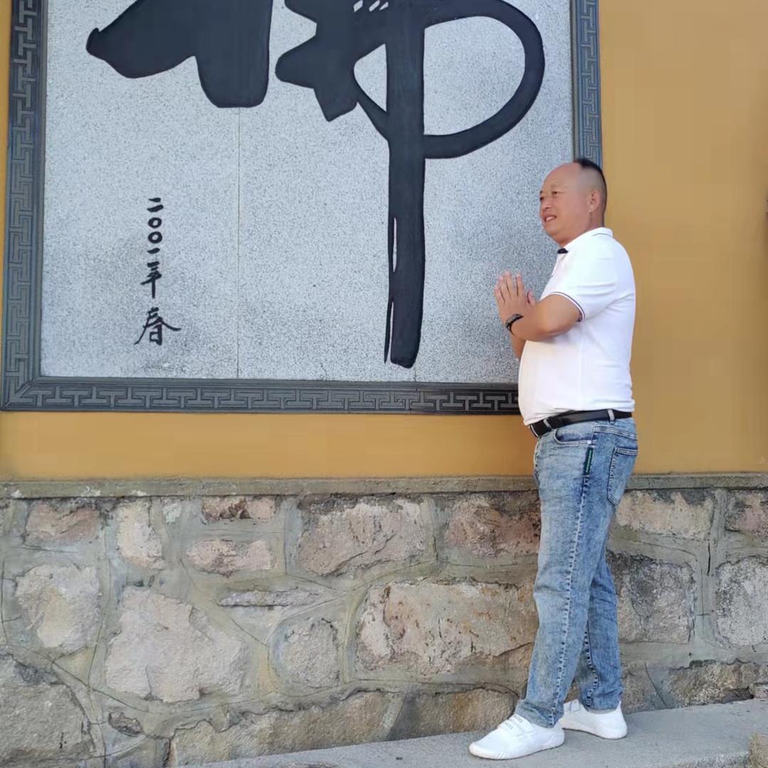 大海里于