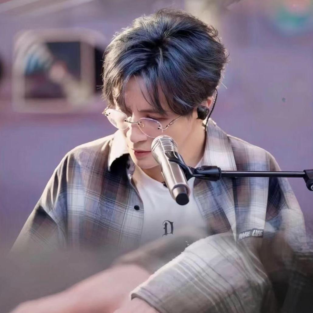 ℳ 谦小尘⁰⁷¹⁷